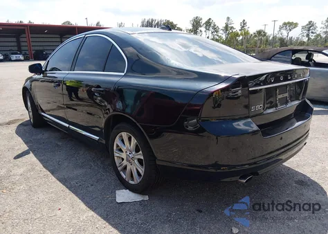 2011 Volvo S80 3.2 from USA, damaged, VIN YV1952AS0B1144210